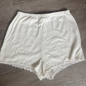 super comfy white shorts with scallop details on the bottom!